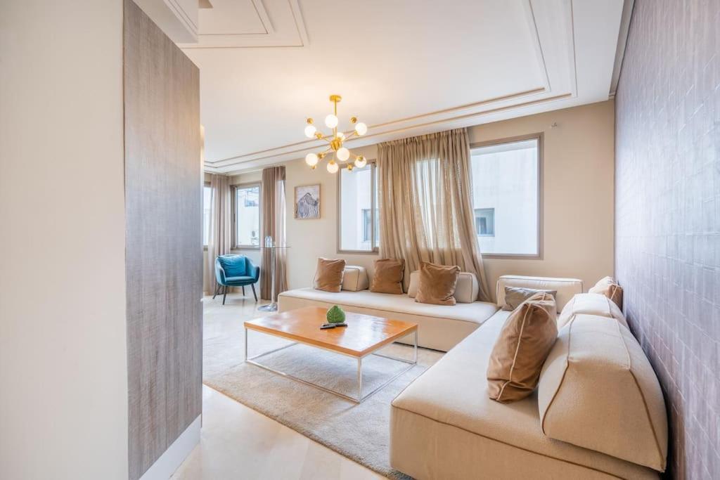 #56 Maarif Racine Urban Massira Near Twin Center Appartement Casablanca Buitenkant foto